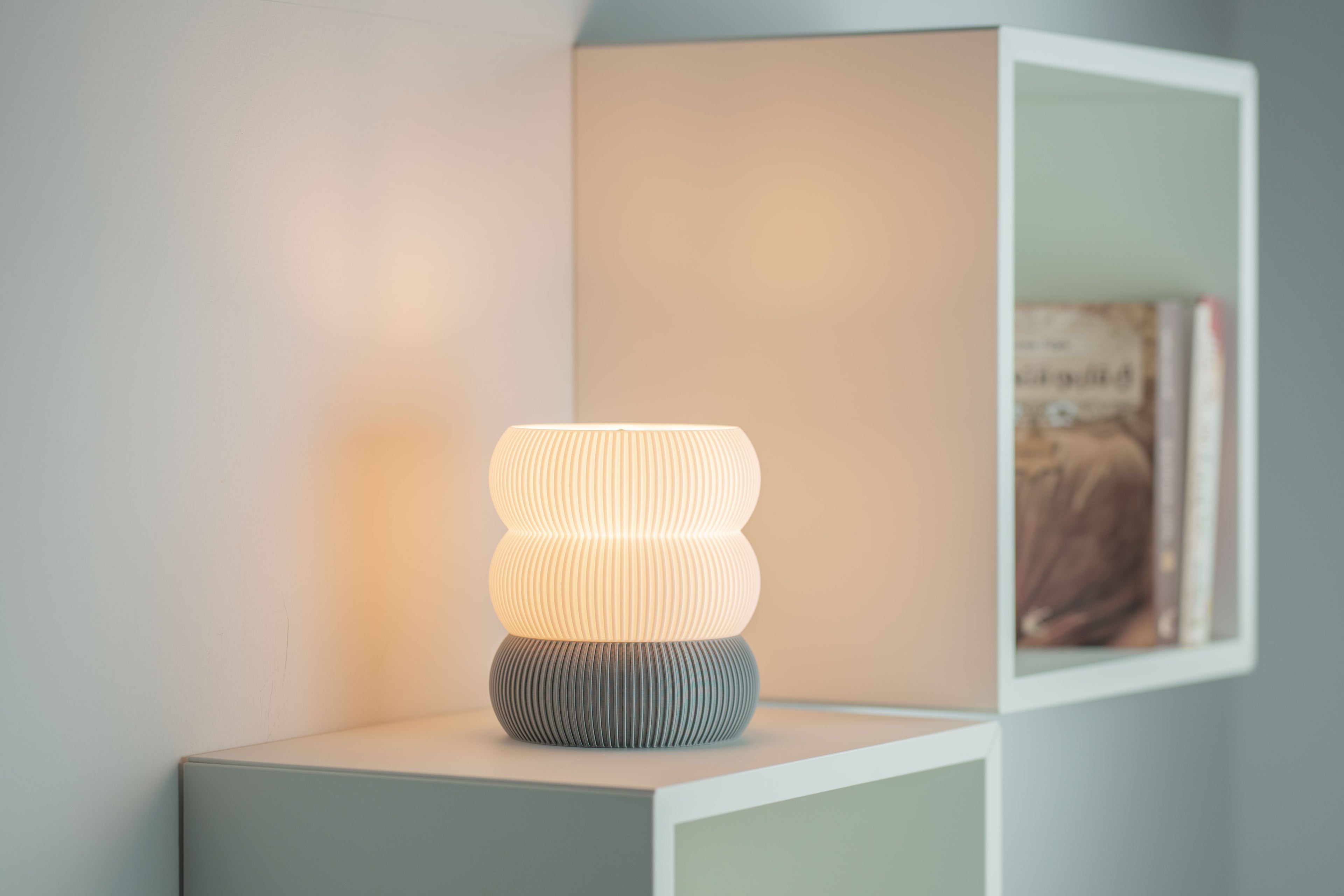 Luno-S Table Lamp